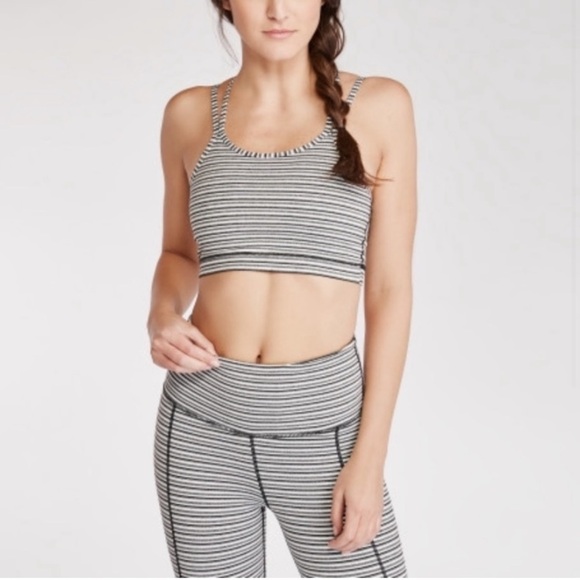 NWOT Monochrome Tiramisu Sports Bra Medium Striped Cross Back Stretchy Strappy - Picture 6 of 11